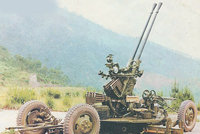 74式37毫米双管高射炮