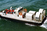 724型气垫登陆艇