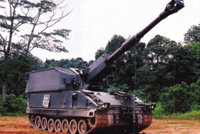 “普赖默斯”155毫米自行火炮