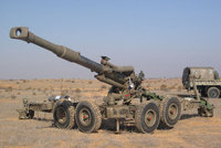 索尔塔姆M71式155毫米榴弹炮